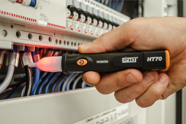 voltage-testers
