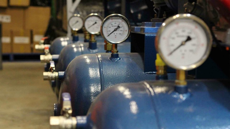Compressed-Air-Tanks