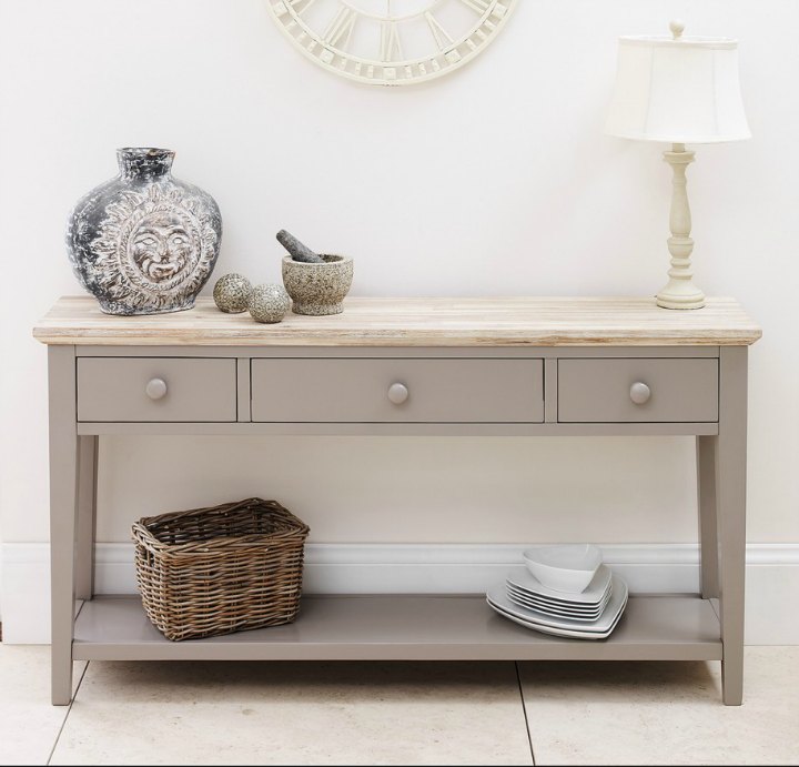 entrance hall table