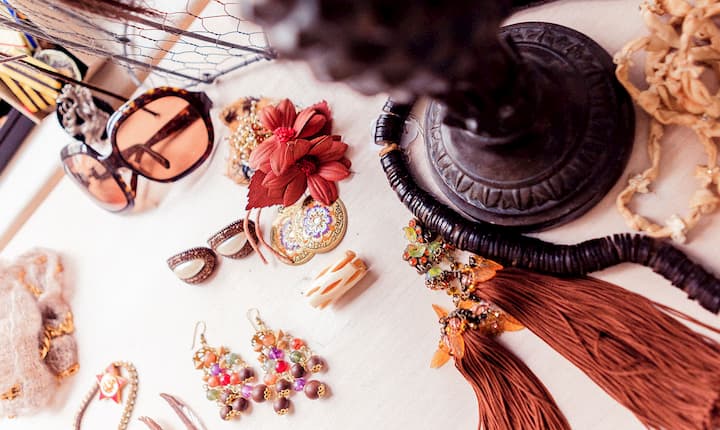 women fashion accessories