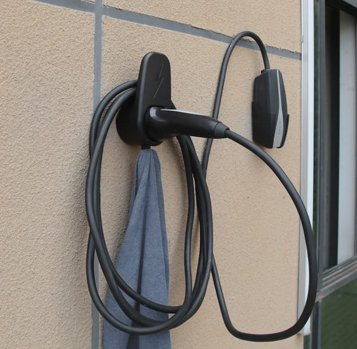 tesla-charging-cable