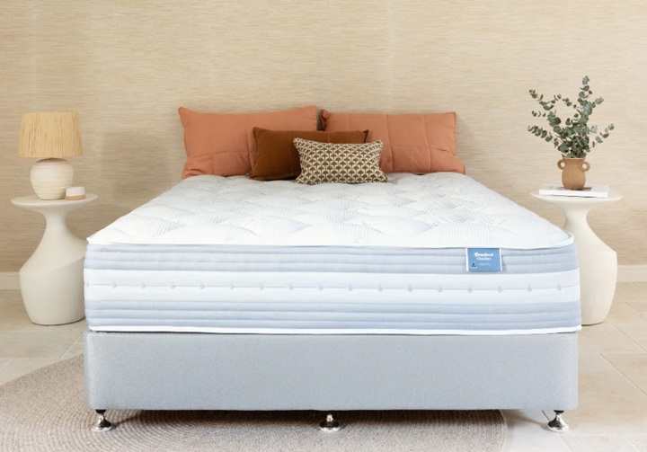 quality king single mattress on a bed